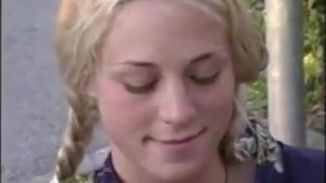 Amateur cock sucking in HD