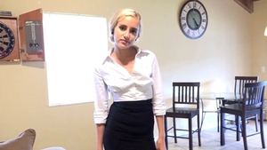 Slamming hard along with beautiful blonde babe Naomi Woods