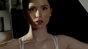 Perfect queen POV at the gym in HD