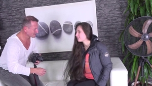 Lara Fox in sexy lingerie cunnilingus HD