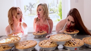 Veronica Vain , Katy Kiss next to Sasha Heart