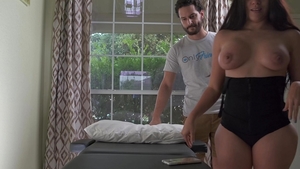 Big butt latina brunette likes oily fingering