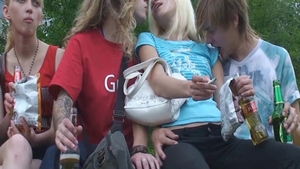 Small boobs blonde hair need gets hard nailining in HD