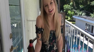 Paris White cum in her pussy