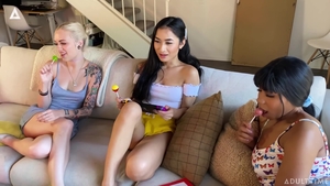 Strapon with tattooed ebony blonde Jenna Fox