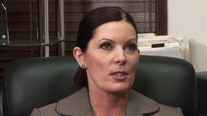 Fingering in office starring young mature