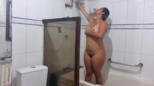 Hardcore sex accompanied by big ass latina amateur