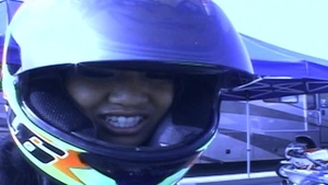 Very hawt asian mature likes raw sex