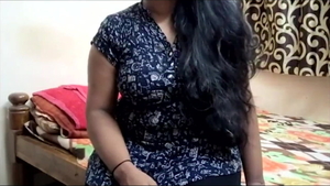 Tight desi mature goes in for loud sex in HD