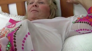 Hardcore sex accompanied by granny