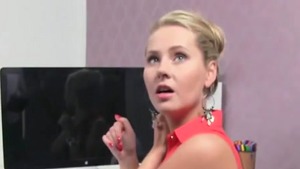 Pussy fucking escorted by czech female