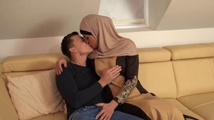 Raw arab blowjobs on sofa
